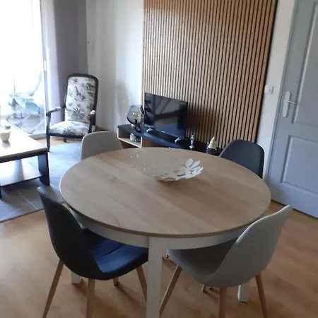 Les Amaryliss Apartment